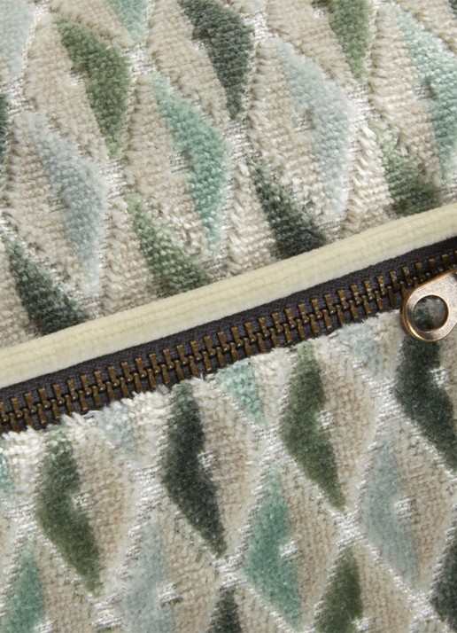 Yves Delorme Ruhl sierkussenhoes - detail 4 zeegroen