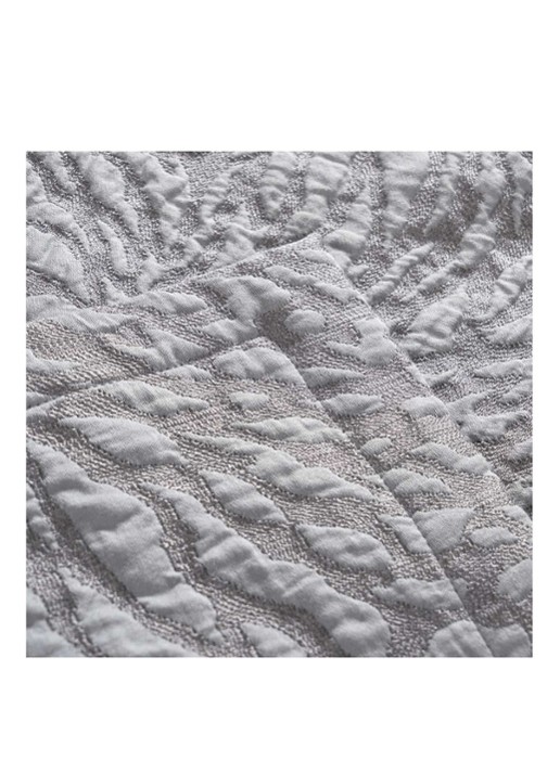 Yves Delorme Souvenir bedsprei in katoenblend - detail 3 zilver