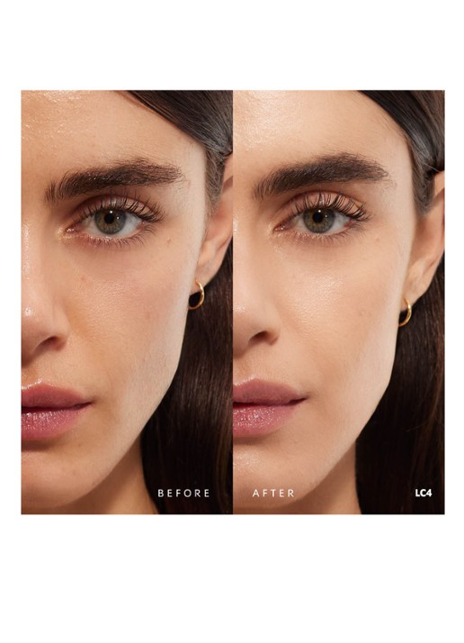 Yves Saint Laurent All Hours Glow Foundation - detail 4 lc4
