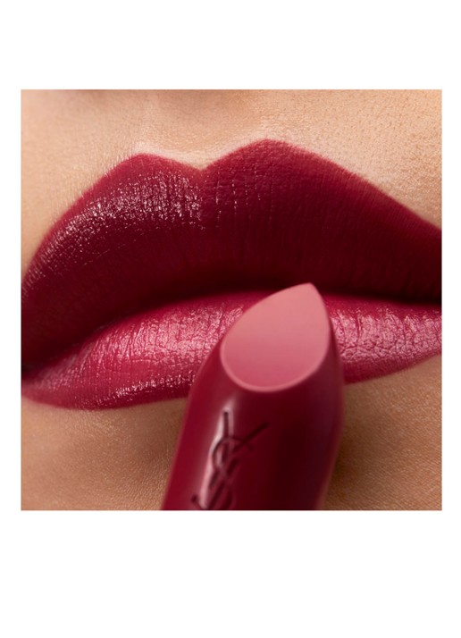 Yves Saint Laurent Rouge Pur Couture Lipstick  - detail 4 pm