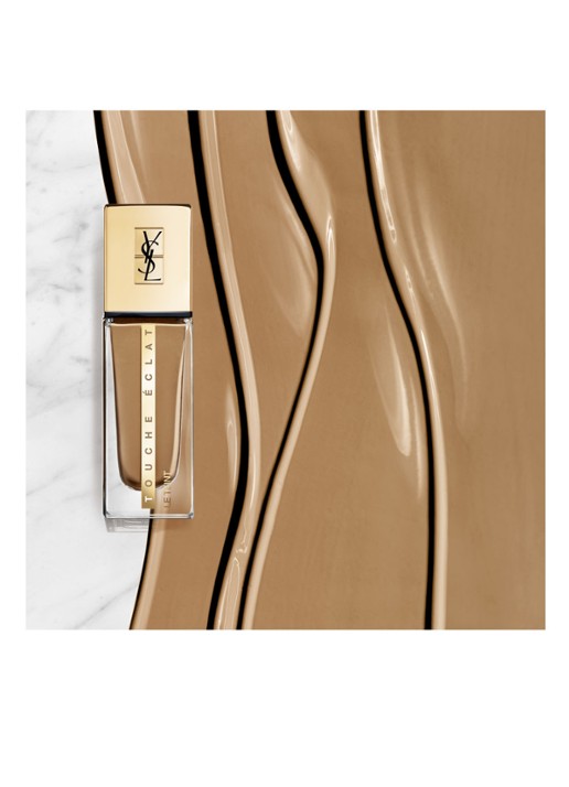 Yves Saint Laurent Touche Éclat Le Teint Foundation - detail 4 b65