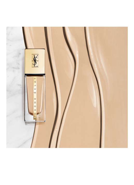 Yves Saint Laurent Touche Éclat Le Teint Foundation - voorkant 2 br05