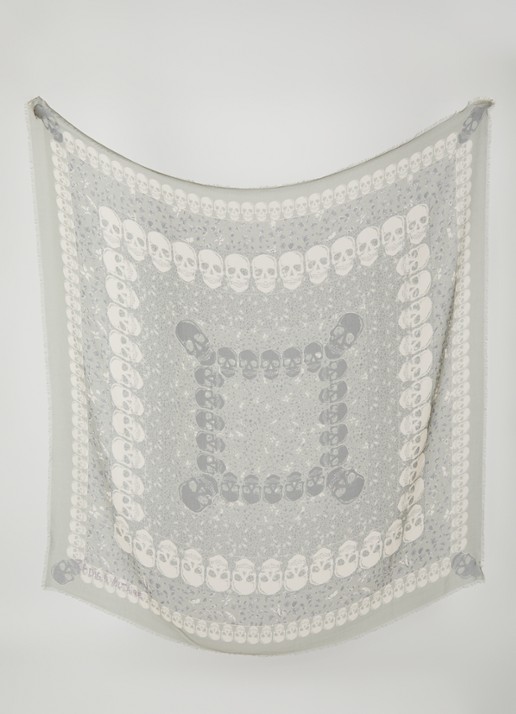 Zadig&Voltaire Kerry Garden sjaal met print 135 x 135 cm - detail 2 olijfgroen