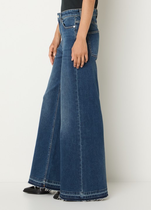 Zadig&Voltaire Mid waist flared jeans met donkere wassing en gerafelde zoom - detail 3 indigo