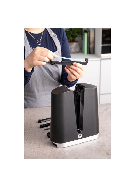 Zwilling Zwilling V-Edge Messenslijper - voorkant 4 zwart