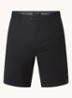 Straight fit korte chino met steekzakken  - Zwart