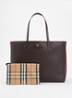 Reversible Bloomsbury Tote M schoudertas van kalfsleer - Donkerbruin