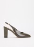 Defining slingback van leer - Bronsgroen