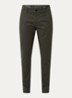 Skinny fit chino met steekzakken - Bronsgroen