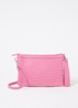 Gevlochten clutch met afneembare schouderriem - Fuchsia