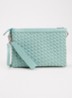 Gevlochten clutch met afneembare schouderriem - Mint