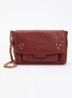 Lulu S crossbodytas van lamsleer met afneembare schouderriem - Bordeauxrood
