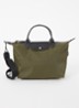 Le Pliage Green handtas M met leren details - Khaki