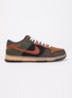 Dunk Low sneaker van corduroy - Hazelnootbruin