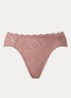 Bliss high waisted hipster met opengewerkt dessin - Oudroze