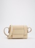 Megan crossbodytas van leer met logo - Ivoor