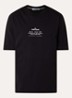 12002 T-shirt met logo- en backprint - Zwart
