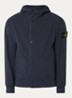 S0A22 softshell jack met capuchon en ritszakken - Donkerblauw