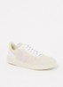 V-10 sneaker met suède details - Creme