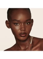 Beautiful Skin Radiant Concealer - vloeibare concealer - 17.75 deep